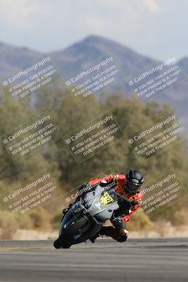 media/Oct-13-2025-Moto Forza (Mon) [[a66d839500]]/2-A Group/Session 4 Turn 7/